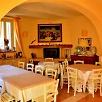 팜스테이 La Padronale Del Rivo 리보토르토